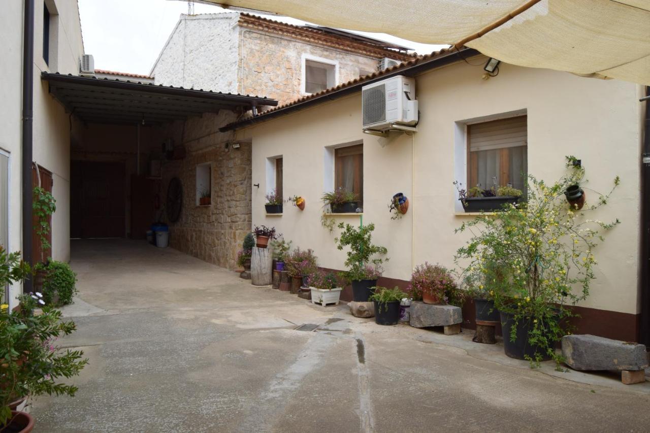 Casa Rural Javier Valmuel Екстериор снимка